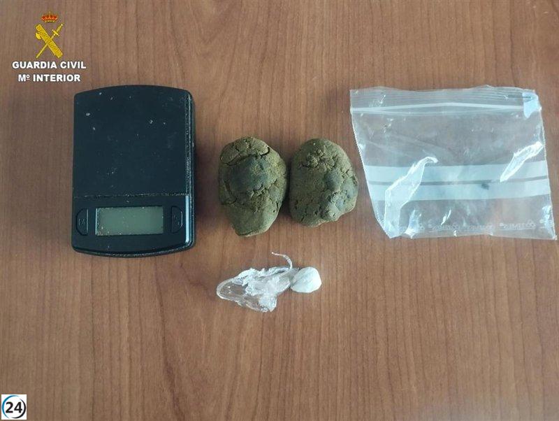 Detenido en Tarancón por posesión de drogas tras evadir control policial.