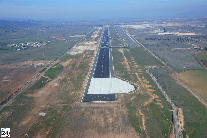 El Gobierno rechaza la acogida de migrantes en el aeropuerto de Ciudad Real