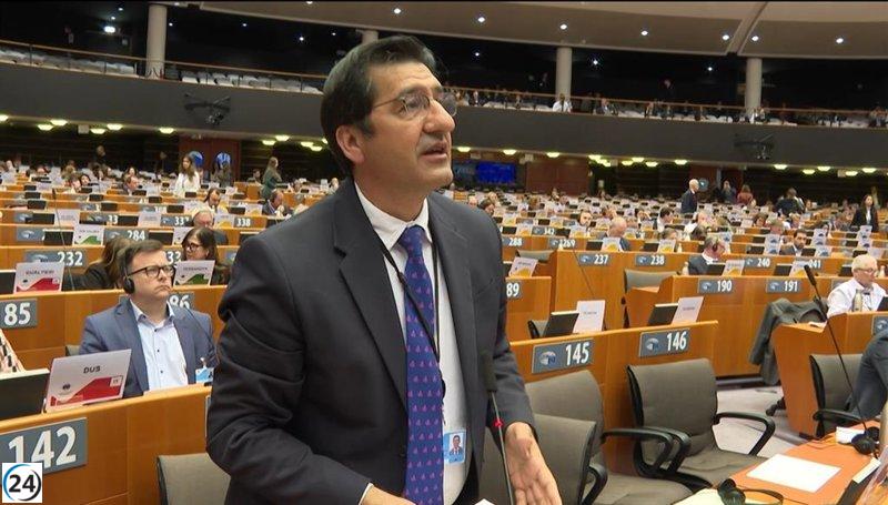 Caballero insta en Bruselas a una respuesta firme y unida de la UE ante los aranceles estadounidenses.