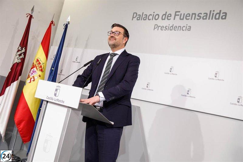 Pastor y Guarinos presentan el primer campus regional de FP en Guadalajara y establecen un compromiso para futuras reuniones.