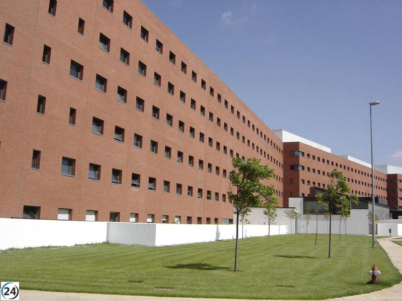 Trabajador resulta herido tras el desplome de una losa de granito en fábrica de mármoles en Manzanares.