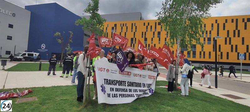 CCOO y UGT convocan huelgas de 24 horas en transporte sanitario: 
