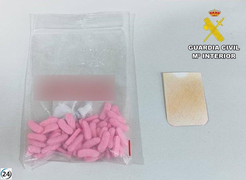 Arresto en Chinchilla de Montearagón por tenencia de 60 pastillas de éxtasis.
