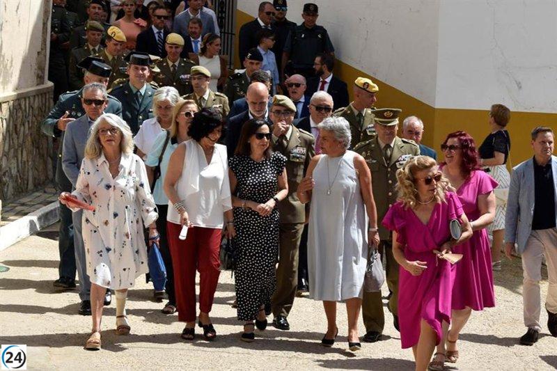 Robles y Mira (Cuenca) conmemoran el Corpus en honor a los militares que participaron en la dana.