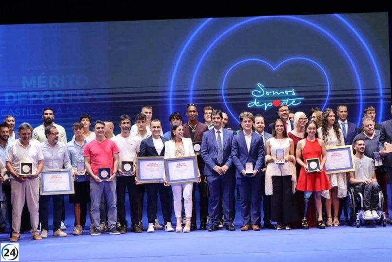 C-LM destaca los logros deportivos de la región y subraya el deporte como reflejo de valores fundamentales.