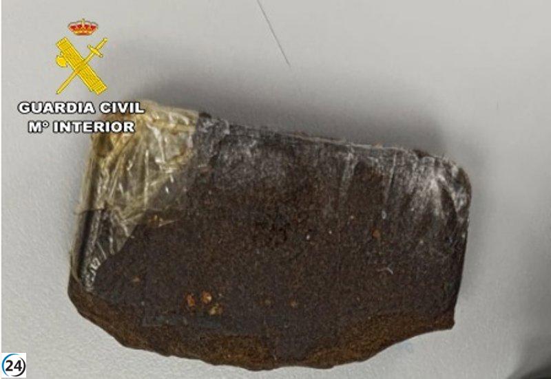 Arrestan a un joven de 28 años en Ayna por presunta narcotraficante.