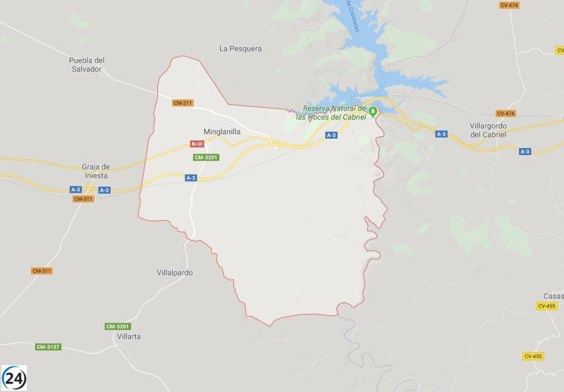 Colisión de seis vehículos en Minglanilla deja dos heridos leves.