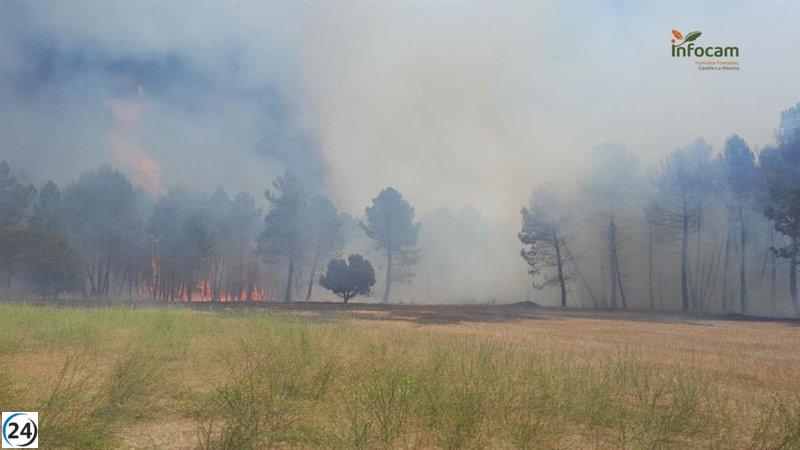 Declaran finalizado el incendio forestal en Almodóvar del Pinar.