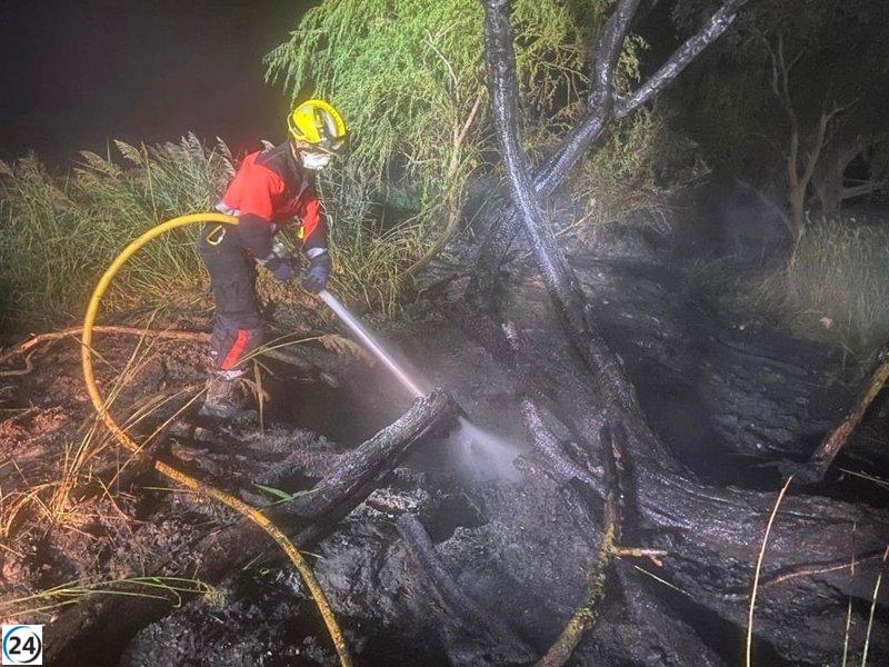 Incendios en Ballesteros y Mohorte son controlados por bomberos de Cuenca con el apoyo de Infocam y agricultores locales.