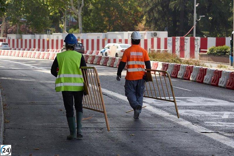 C-LM reduce en 1.047 sus desempleados en agosto, alcanzando un total de 116.099.