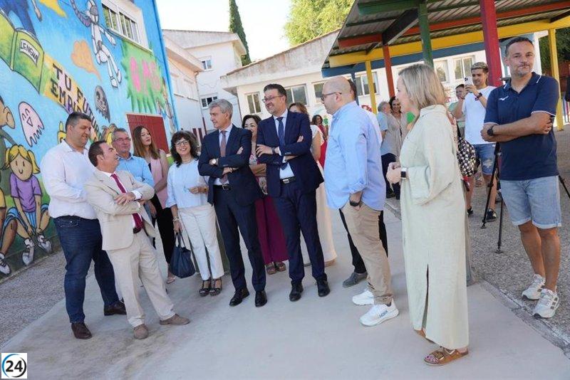 La Junta invertirá más de 230,000 euros en la renovación del techo del CEIP 'Santa Bárbara' en Villacañas.