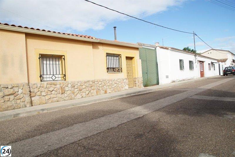 Detenidos por asesinato madre y pareja tras hallazgo de feto en congelador en Alberche del Caudillo.