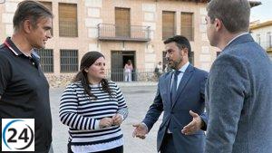 Vox critica a la Junta por su falta de acción en el incendio de Peñalba de la Sierra y pide refuerzos para extinguirlo.