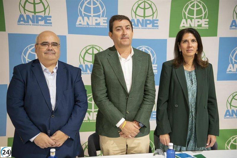 ANPE insta a los políticos a dejar de usar la educación como arma en sus disputas mediáticas durante el Día del Docente.