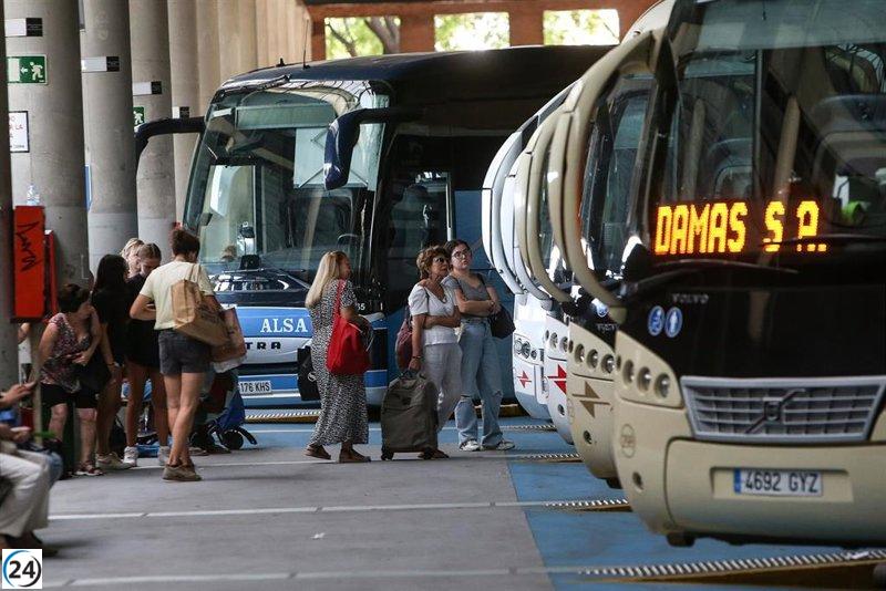 Aumenta un 1,4% el uso del transporte urbano en autobús en Castilla-La Mancha durante agosto.
