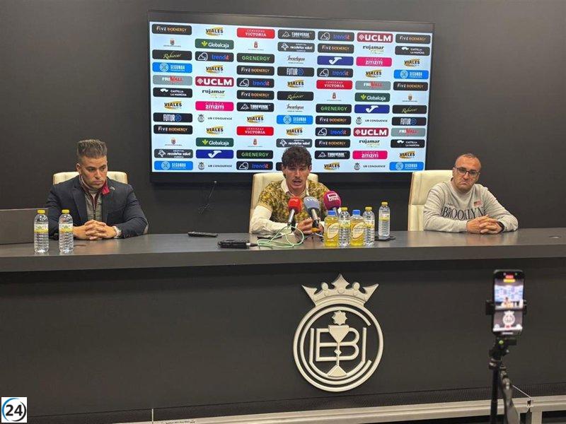 Nacho Ruiz considera demandar por los ataques homófobos y machistas sufridos en el derbi conquense.