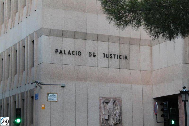 Un hombre admite haber violado a su colega en Albacete y acepta una pena de dos años de prisión.