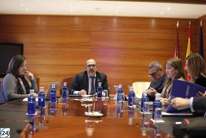 Próximo jueves se debatirá la reforma del reglamento de gastos de los grupos en las Cortes de C-LM.