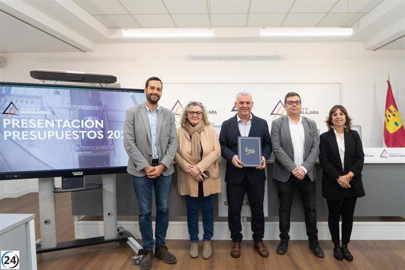 Guadalajara destina 97,5 millones en su presupuesto 2026, un 7% más, enfocado en fortalecer los servicios para municipios.