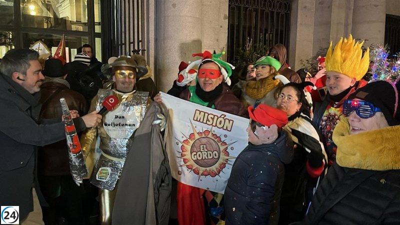 El Teatro Real se prepara para recibir el sorteo de la Lotería de Navidad 2025.