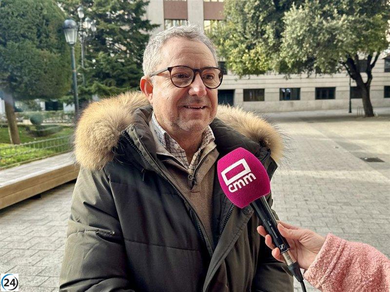 PP interpela a Page sobre su rol como presidente de C-LM y le exige abordar los desafíos regionales.