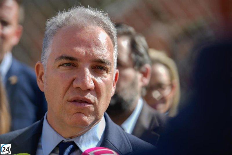 Bendodo urge a Vox a respetar el veredicto electoral en Aragón y Extremadura para mantener la estabilidad.