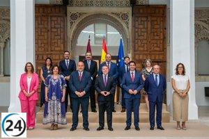 El Consejo de Gobierno de C-LM lucirá su medalla en todos los eventos públicos.