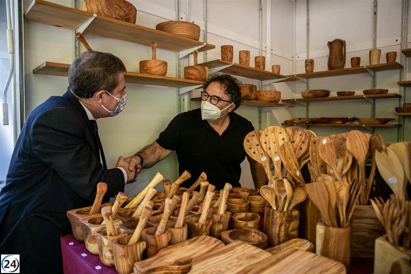 García-Page encabeza la apertura de la Feria de Artesanía de Castilla-La Mancha en su 42ª edición.
