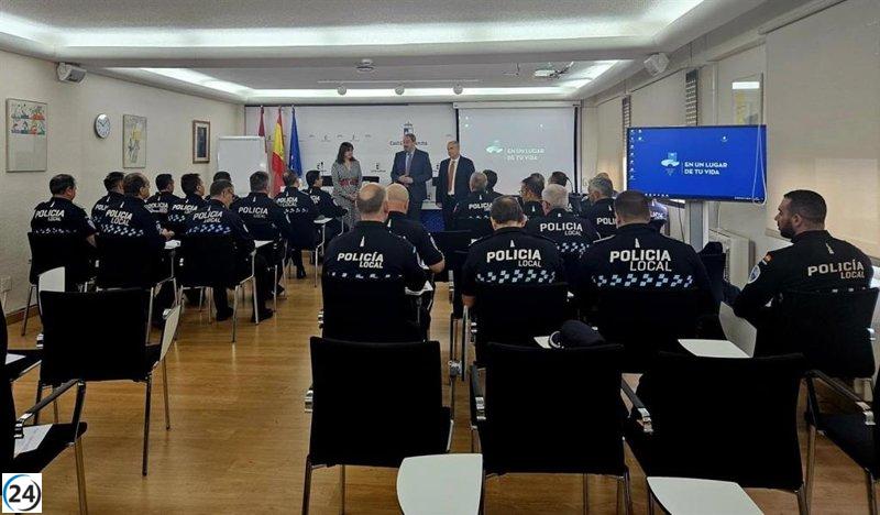 Cerca de 25 altos cargos de la Policía Local de C-LM reciben capacitación en la reciente Ley de Bienestar Animal.