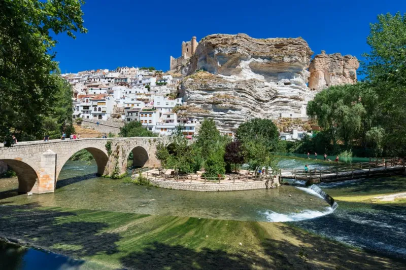 La Feria de la Candelaria en Alcalá del Júcar: turismo, gastronomía y fiesta
