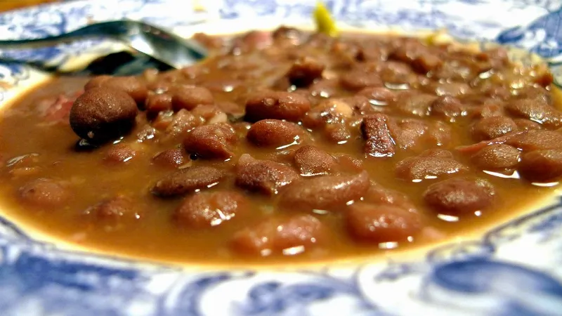 Saborea la historia de la olla podrida